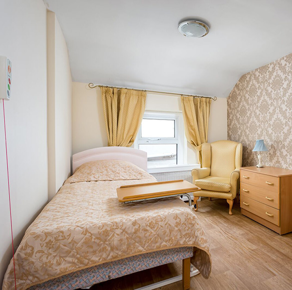 <span>Room</span>Single Room